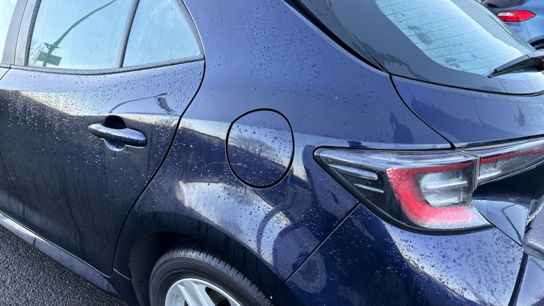 Toyota Corolla 1.8 VVT-i Hybrid Icon 5dr CVT Hybrid Hatchback